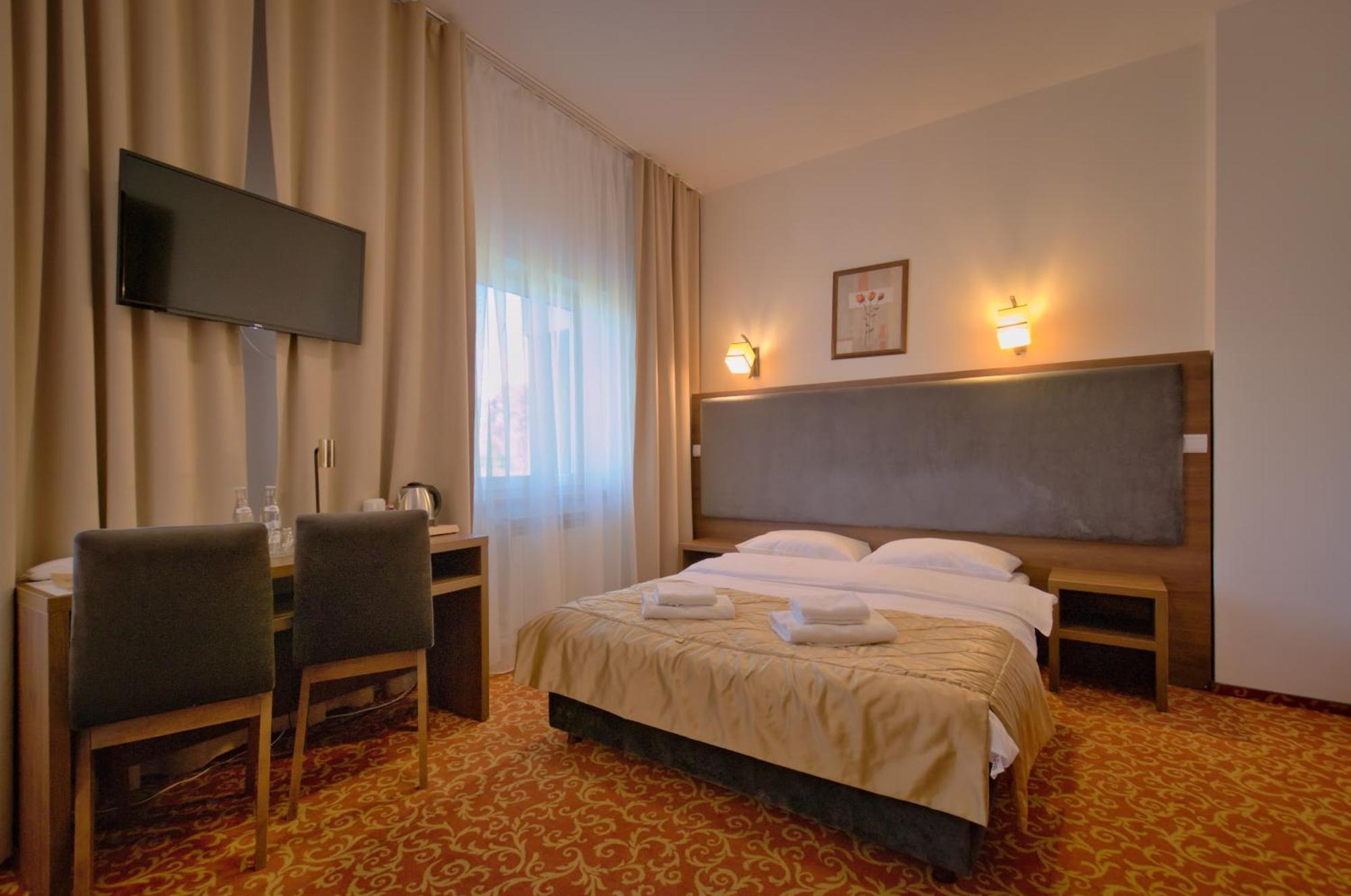 Hotel Sezam Machowa Esterno foto