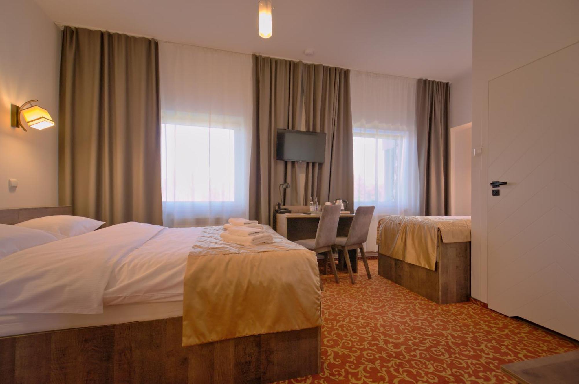 Hotel Sezam Machowa Esterno foto